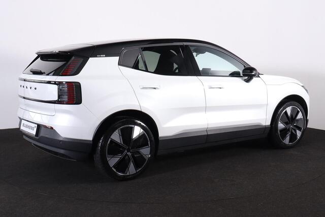 Volvo EX30 Extended Range Plus 69 kWh - Adaptive Cruise Control - Climate Pack - Harman/Kardon audio - Parkeercamera achter - Extra getint glas - 19' LMV