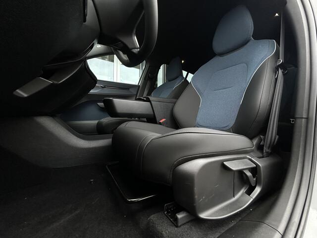 Volvo EX30 Single Motor Extended Range Plus 69 kWh