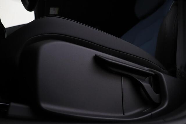 Volvo EX30 SINGLE MOTOR EXTENDED RANGE 69 kWh -CAMERA|HK-AUDIO|ADAP.CRUISE|BLIS|20"