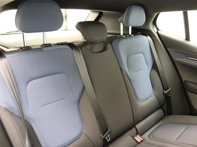 Volvo EX30 Extended Range 272PK Core | Nieuw | Direct leverbaar | Climate |