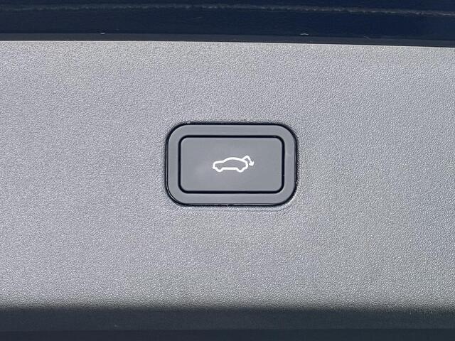 Volvo EX30 Single Motor Extended Range Plus 69 kWh Automaat, Harman Kardon, Pilot assist, BLIS, Park assist voor en achter, Parkeercamera, Extra getint glas vanaf B-stijl