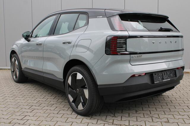 Volvo EX30 Single Motor Extended Range Ultra 69 kWh | ¤ 7000,- voorraad korting | Extra getint glas | Panorama dak |