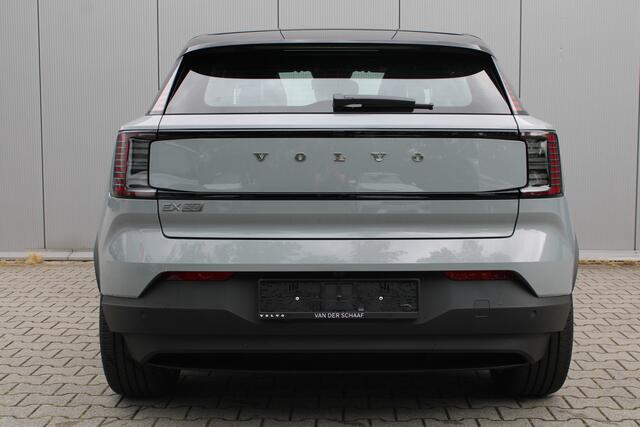 Volvo EX30 Single Motor Extended Range Ultra 69 kWh | ¤ 7000,- voorraad korting | Extra getint glas | Panorama dak |