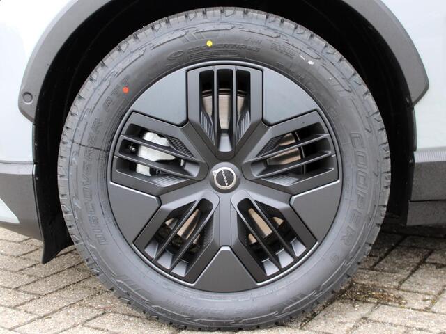 Volvo EX30 Cross Country Twin Engine Performance 428pk / Panoramadak / 360* camera / Harman Kardon audio / Elektr.verstelbare stoelen