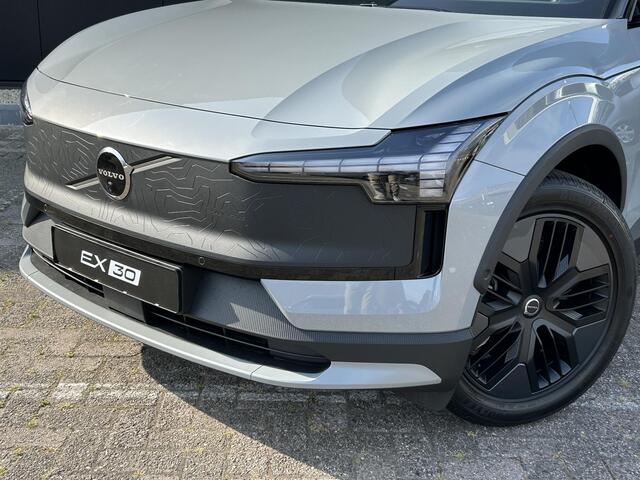 Volvo EX30 Cross Country Twin Motor Performance Ultra 69 kWh Extra getint glas / Pine interieur