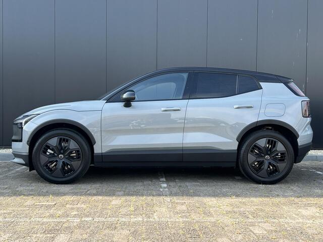Volvo EX30 Cross Country Twin Motor Performance Ultra 69 kWh Extra getint glas / Pine interieur