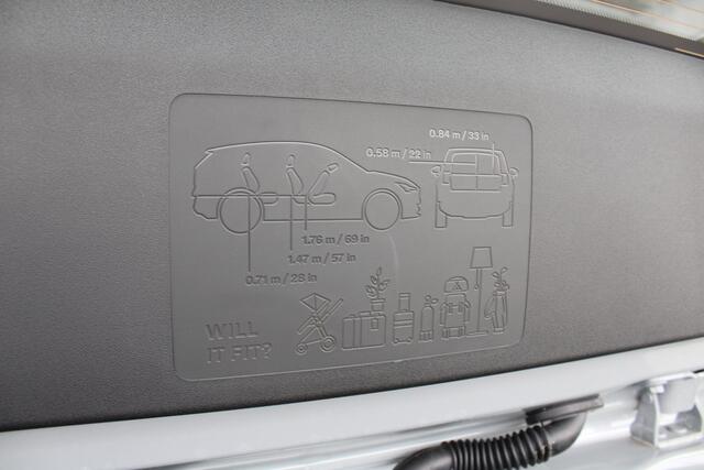 Volvo EX30 Single Motor Extended Range Plus 69 kWh | DEMO DEAL | Adapt. Cruise | BLIS | Harman&Kardon | Keytag | PDC + Camera | El. Achterklep