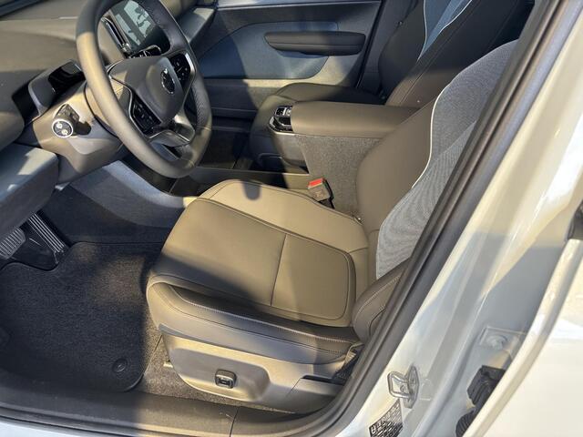 Volvo EX30 Cross Country Twin Engine Ultra