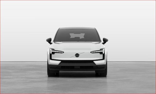 Volvo EX30 272PK Ext. Range Plus Nieuwprijs ¤47.467 / Adaptieve Cruise Control/ Dodehoek Detectie / Parkeersensoren voor en achter/ Achteruitrijcamera/ Warmtepomp/ Google Services/