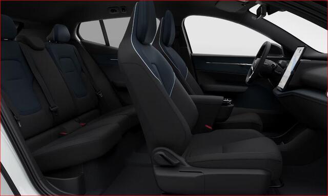 Volvo EX30 272PK Ext. Range Plus Nieuwprijs ¤47.467 / Adaptieve Cruise Control/ Dodehoek Detectie / Parkeersensoren voor en achter/ Achteruitrijcamera/ Warmtepomp/ Google Services/