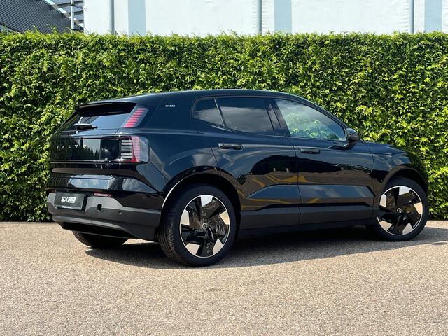 Volvo EX30 Extended Range Plus Getinte Ramen | nieuw uit voorraad | LAAGSTEPRIJS garantie