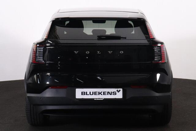 Volvo EX30 Extended Range Plus 69 kWh - Adaptive Cruise Control - Harman/Kardon audio - Parkeercamera achter - Parkeersensoren voor & achter - Apple Carplay - Extra getint glas - 19' LMV