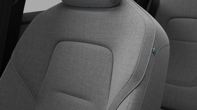 Volvo EX30 Single Motor Extended Range Ultra 69 kWh | Direct uit voorraad leverbaar! | Bijtelling 2025!