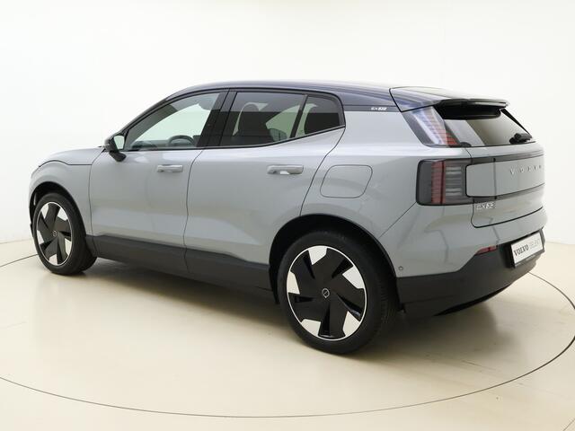 Volvo EX30 Twin Motor Performance Ultra 69 kWh | AWD | Stoel/- en stuurverwarming | Getinte ruiten achter | Elektr. voorstoelen