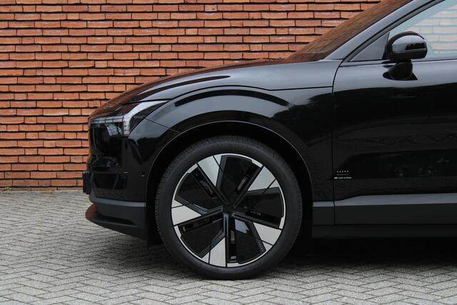 Volvo EX30 Single Motor Extended Range Plus | Incl. Volvo Verlengde garantie | Adaptieve Cruise Control | Pilot Assist | Harman/Kardon Audiosysteem | Parkeersensoren voor en achter | Parkeercamera achter | 20" Lichtmetalen velgen |