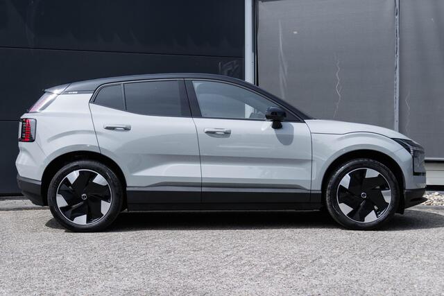 Volvo EX30 Single Motor Extended Range Plus 69 kWh | Getint Glas Achter | Pine Interieur | Adaptieve Cruise Control | Keyless Entry | Parkeersensoren | Dodehoekdetectie Met Correctie | Apple Carplay/Android Auto | Rijstrooksensor Met Correctie