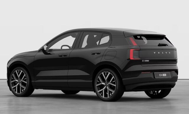 Volvo EX30 272PK Automaat Single Ext. Range Plus Europa / Elektrische stoelen met geheugen / Stoel - en stuurwielverwarming / Harman Kardon audio / Elektrische achterklep / Keyless entry / Adaptieve Cruise Control / BLIS / Dodehoek Detectie / Parkeersensoren voor en