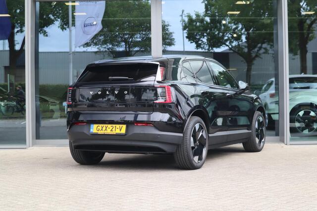 Volvo EX30 Single Motor Extended Range Plus 69 kWh | Demo Vos Oss| Keyless Entry| Harman Kardon audiosysteem| Extra getint glas achter| Elektrisch bedienbare achterklep|
