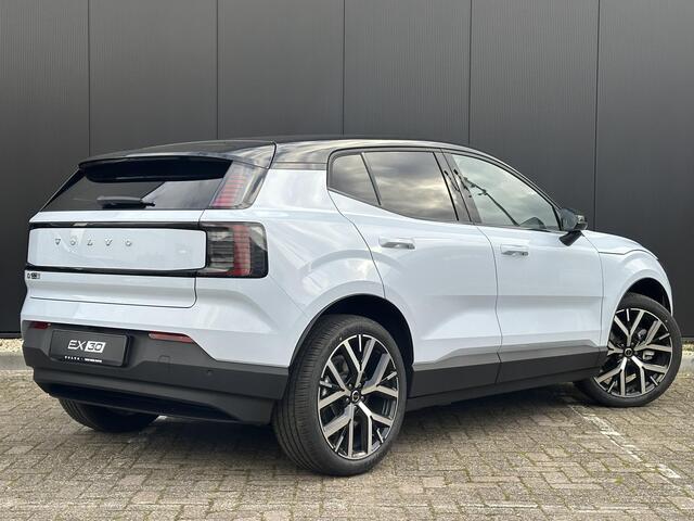 Volvo EX30 Single Motor Extended Range Plus 69 kWh / Harman/Kardon / 20 Inch / adaptive cruise / elek. kofferbak / extra getint glas / range 475 km