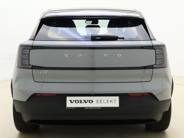 Volvo EX30 Extended Range Plus 69 kWh / Stoel/- en stuurverwarming / Harman en Kardon /