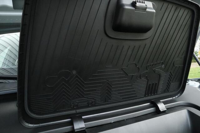 Volvo EX30 Single Motor Extended Range Plus 69 kWh | Trekhaak |