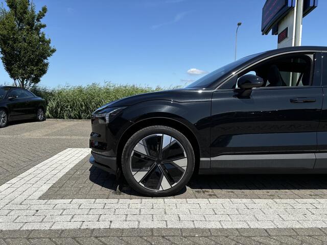Volvo EX30 Single Motor Extended Range Ultra 69 kWh | Panoramadak | Harman/Kardon | 360 camera | Memorystoelen |