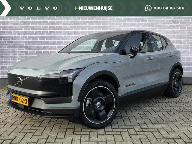 Volvo EX30 Extended Range 69 kWh Plus Cross Edition | Trekhaak | 19" OFF ROAD velgen | Stoel/stuurverwarming | Parkeercamera | Cross Country look