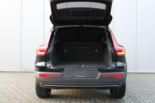 Volvo EX40 Single Motor Extended Range Plus Black Ed. 82 kWh Volvo EV subsidie ¤ 2950,- korting