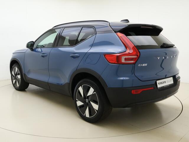 Volvo EX40 Extended Range Plus 82 kWh / NIEUW / DIRECT LEVERBAAR / GETINT GLAS / ALL SEASON BANDEN / ZWART DAK /