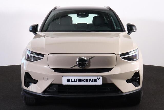 Volvo EX40 Single Motor Plus 70 kWh Plus - Intellisafe Assist & Surround - Parkeercamera achter - Verwarmde voorstoelen & stuur - Parkeersensoren voor & achter - Keyless - Elektr. bedienbare achterklep - Warmtepomp - Google Maps - 19' LMV
