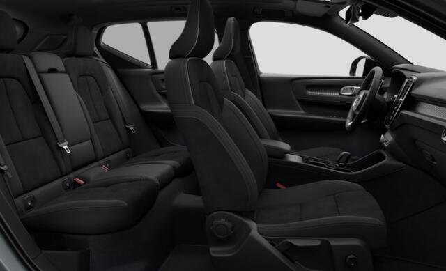 Volvo EX40 252PK Automaat Single Motor Extended Range Plus Panoramadak / Apple Carplay / Android Auto / Harman kardon audio / Adaptive cruise control / Pilot assist / Lichtmetalen velgen /