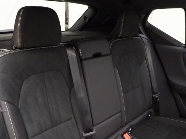 Volvo EX40 Twin Motor Ultra 82 kWh / NIEUW / DIRECT LEVERBAAR / MY26 / 20'' / Extra getint glas / Denim Blue /