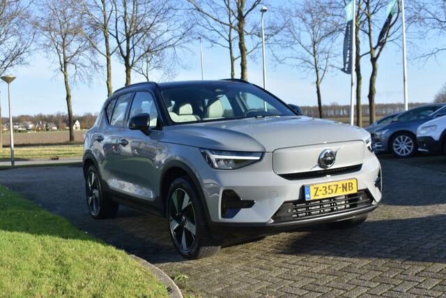 Volvo EX40 Twin Motor Performance 442 PK Plus 82 kWh Trekhaak | ACC | Blis | Stoel &Stuur verwarming | Elektr. stoel | Camera | Leder |