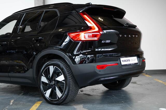 Volvo EX40 Single Motor Extended Range Plus 82 kWh All-seasonbanden | Verwarmbare voorstoelen