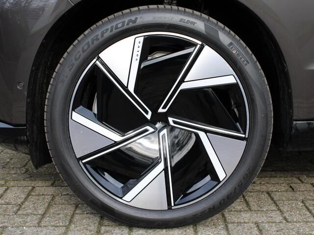 Volvo EX90 Twin Motor Performance Ultra Automaat / Luchtvering / Bowers & Wilkens audio / 22" velgen / 517pk / Pilot Assist Pack / Privacy Glass