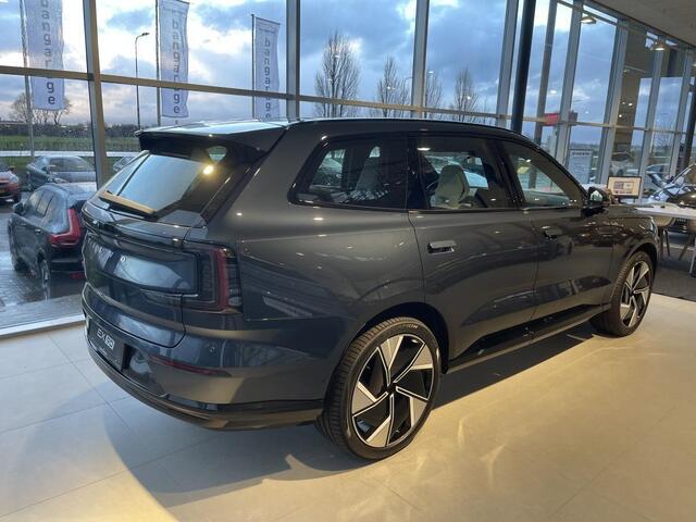 Volvo EX90 Twin Motor Performance Full Options Ultra B&W
