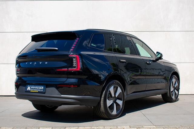 Volvo EX90 Single Motor Core 7p. 104 kWh Pillot assist Pack-Climate Pack-360 camera-