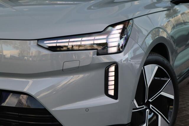 Volvo EX90 Twin Motor Performance Ultra 7p. 111 kWh