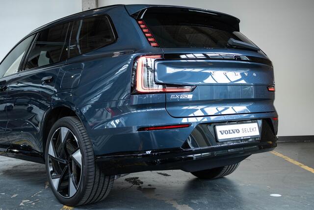 Volvo EX90 Twin Motor Performance Ultra 7p. 111 kWh | Bowers & Wilkins Premium Audio | 22" Lichtmetalen Velgen | Park Pilot Assist | Actieve Luchtvering | Stuurverwarming | Tailor Wool Blend bekleding | Google infotainment |