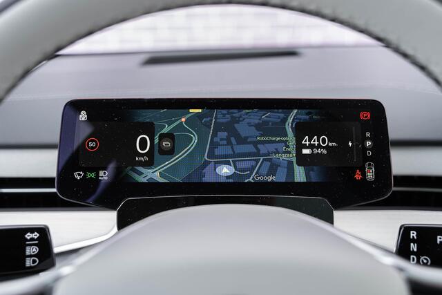 Volvo EX90 Single Motor Plus 7p. 104 kWh | Trekhaak | Panoramadak | Head up display | Elektr. stoelverstelling | Adaptive Cruise | Google Maps