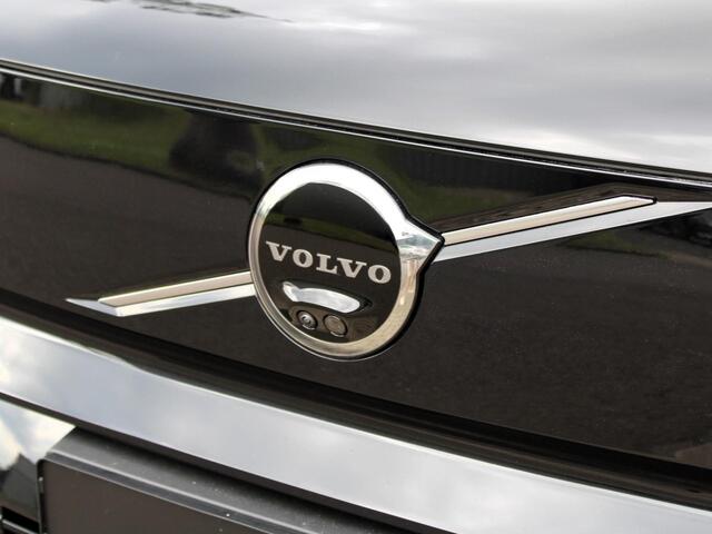 Volvo EX90 Twin Motor Performance Ultra Automaat / Luchtvering / Bowers & Wilkens audio / 22" velgen / Pilot Assist Pack / Climate Pack / Privacy Glass