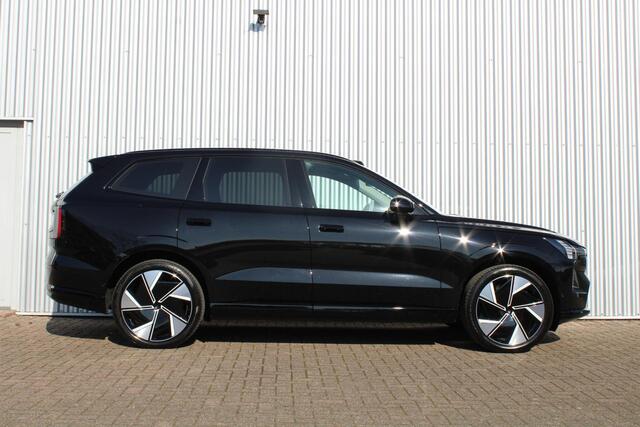 Volvo EX90 Twin Motor Performance Ultra 7p. 111 kWh, Nordico Charcoal interieur, 22" Lichtmetalen velgen, Pilot Assist Pack, Climate Pack, Bowers & Wilkins, Luchtvering, Getint glas, Elektrische trekhaak