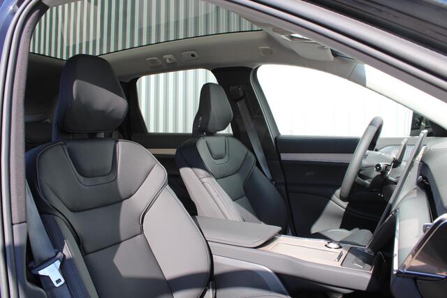 Volvo EX90 Twin Motor Performance Ultra 7p. 111 kWh, Nordico Charcoal interieur, 22" Lichtmetalen velgen, Pilot Assist Pack, Climate Pack, Bowers & Wilkins, Luchtvering, Getint glas, Elektrische trekhaak