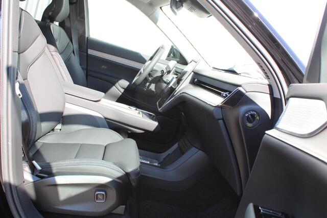 Volvo EX90 Twin Motor Performance Ultra 7p. 111 kWh, Nordico Charcoal interieur, 22" Lichtmetalen velgen, Pilot Assist Pack, Climate Pack, Bowers & Wilkins, Luchtvering, Getint glas, Elektrische trekhaak