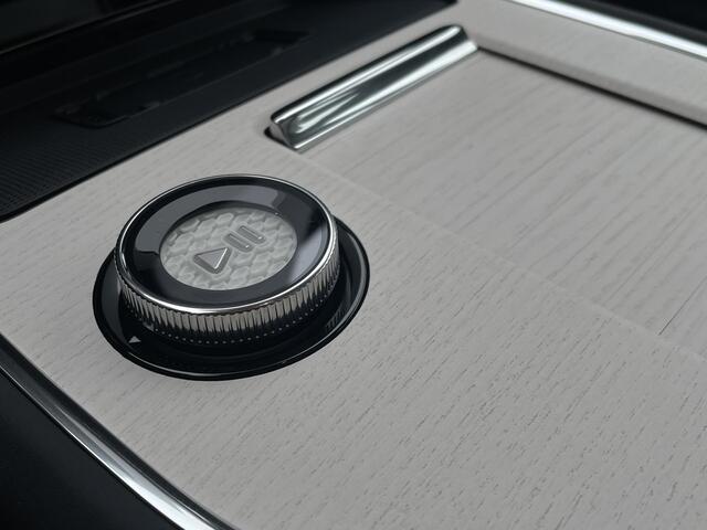 Volvo EX90 Twin Motor Performance Ultra 7p | AWD | 517 PK | Google | Stoel-/Stuurverwarming | Adaptieve Cruise | Bowers & Wilkins Audio | Soft-Close Door | 360 Camera | Wool Blend Bekleding | Elek. Achterklep | Luchtvering | 22" LM