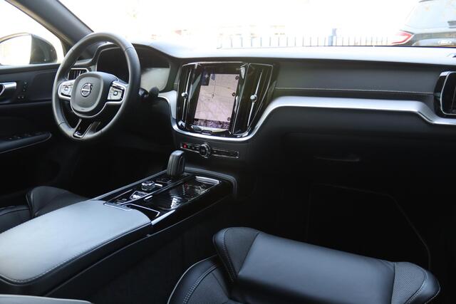 Volvo S60 2.0 RECHARGE T6 AWD R-DESIGN AUT. | PANO | 360 | HUD | LED | ACC | CARPLAY | HARMAN/KARDON | MEMORY