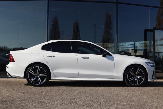 Volvo S60 2.0 RECHARGE T6 AWD R-DESIGN AUT. | PANO | 360 | HUD | LED | ACC | CARPLAY | HARMAN/KARDON | MEMORY