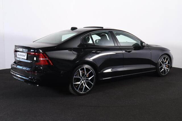 Volvo S60 T8 AWD Polestar Engineered - LONG RANGE - Panorama/schuifdak - IntelliSafe Assist & Surround - Bowers & Wilkins audio - 360º Camera - Verwarmde voorstoelen, stuur & achterbank - Parkeersensoren voor & achter - Elektr. bedienb. voorstoelen met geheugen - H