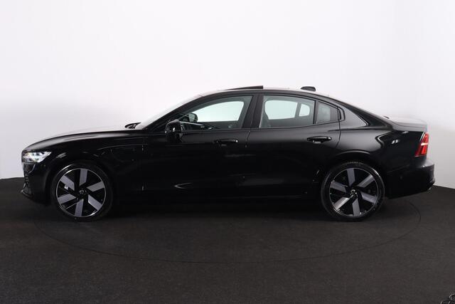 Volvo S60 Recharge T8 AWD Ultimate Dark - LONG RANGE - Panorama/schuifdak - IntelliSafe Assist & Surround - 360º Camera - Harman/Kardon audio - Adaptieve LED koplampen - Verwarmde voorstoelen, stuur & achterbank - Parkeersensoren voor & achter - Elektr. bedienb. vo