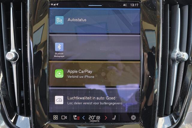 Volvo S60 Recharge T8 AWD Ultimate Dark - LONG RANGE - Panorama/schuifdak - IntelliSafe Assist & Surround - 360º Camera - Harman/Kardon audio - Adaptieve LED koplampen - Verwarmde voorstoelen, stuur & achterbank - Parkeersensoren voor & achter - Elektr. bedienb. vo